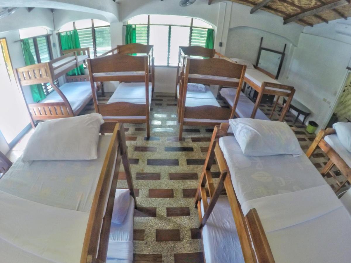 Patrick'S On The Beach Resort General Luna (Surigao del Norte) Exterior foto